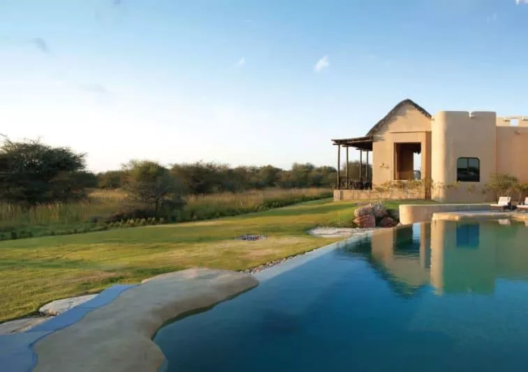Anantara Al Sahel Villas