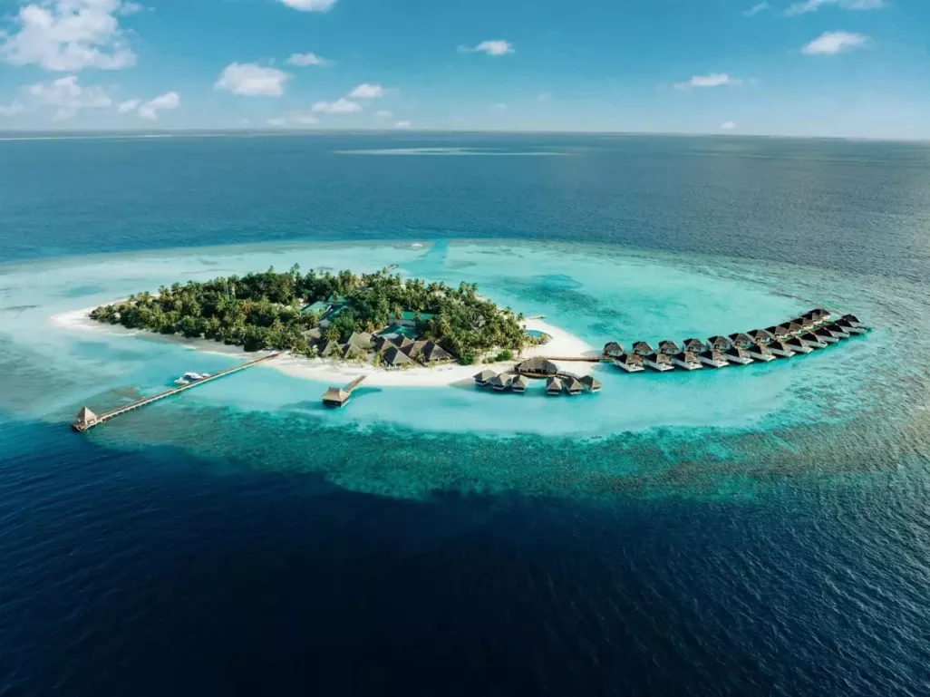NOVA MALDIVES (EX. VAKARUFALHI MALDIVES)
