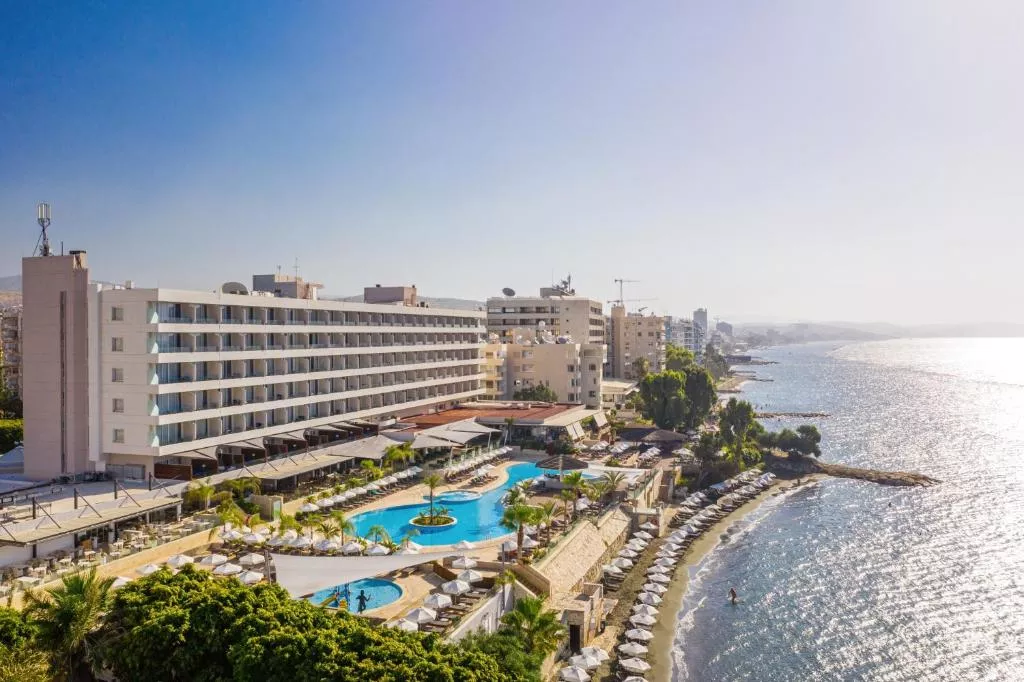 THE ROYAL APOLLONIA 