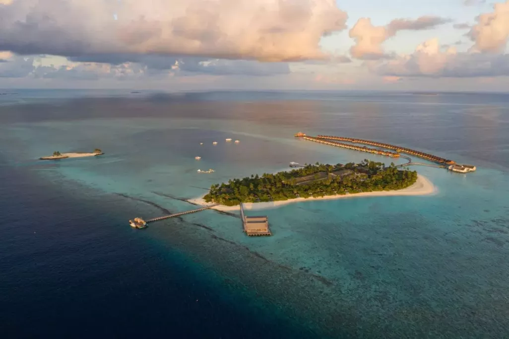 THE STANDARD HURUVALHI MALDIVES